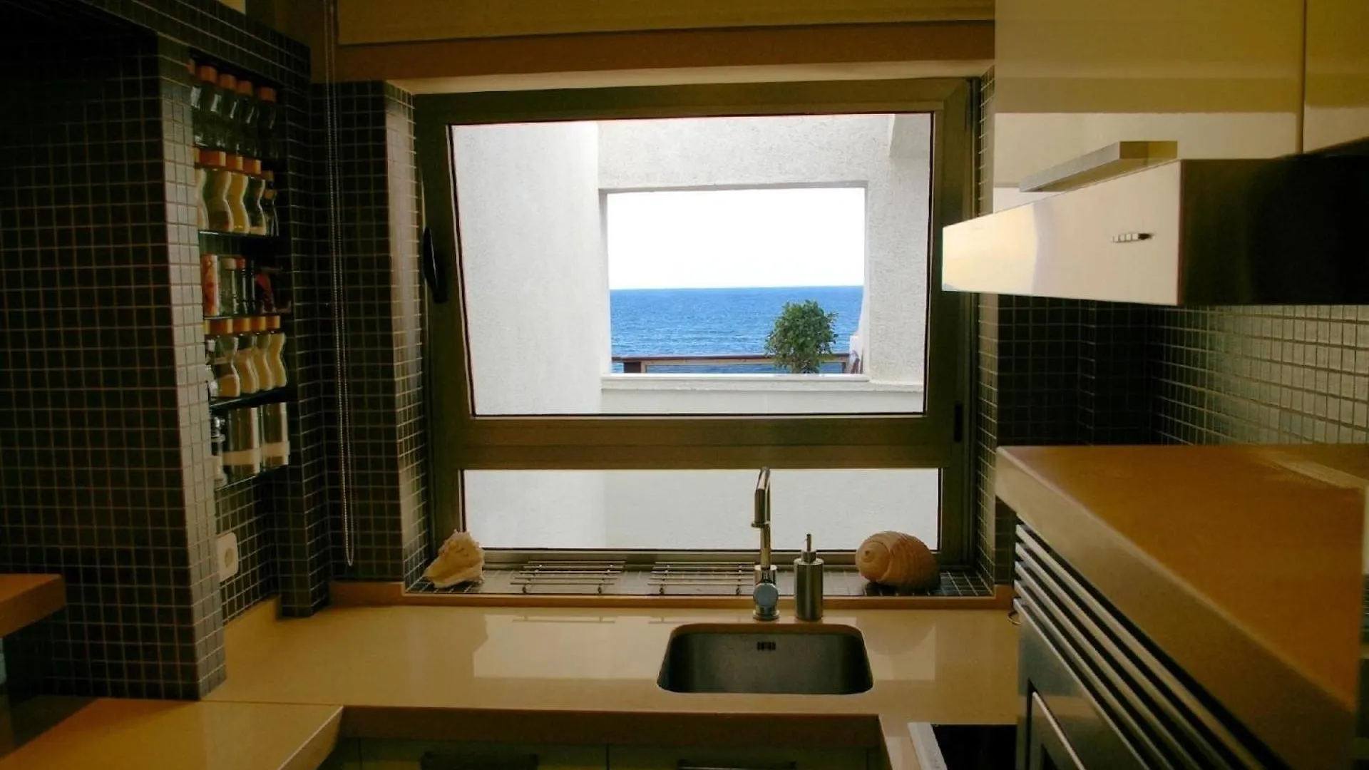 Schoene Ferienwohnung Direkt Am Strand Las Palmas de Gran Canaria Apartment