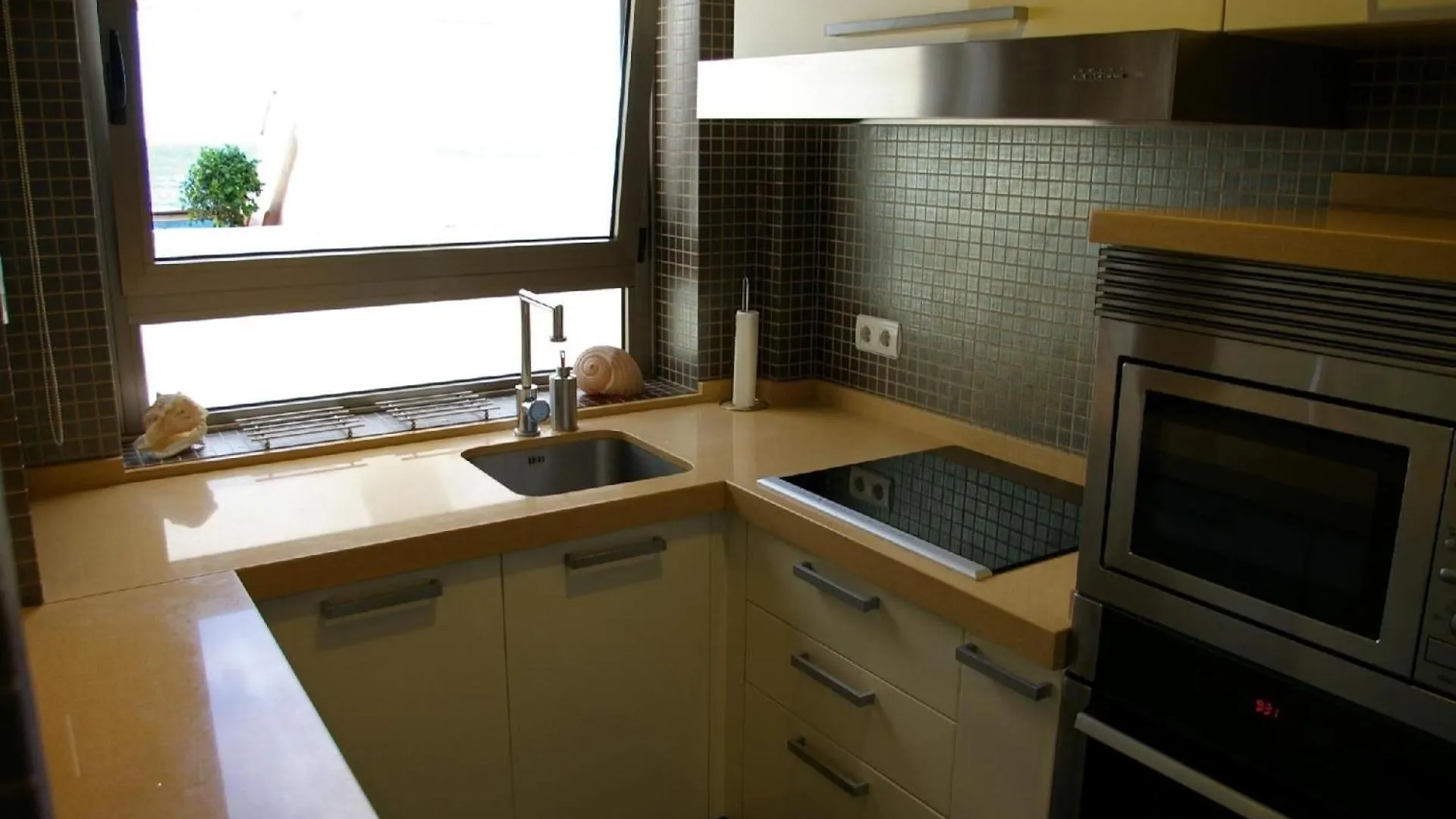 Apartment Schoene Ferienwohnung Direkt Am Strand Las Palmas de Gran Canaria Spain